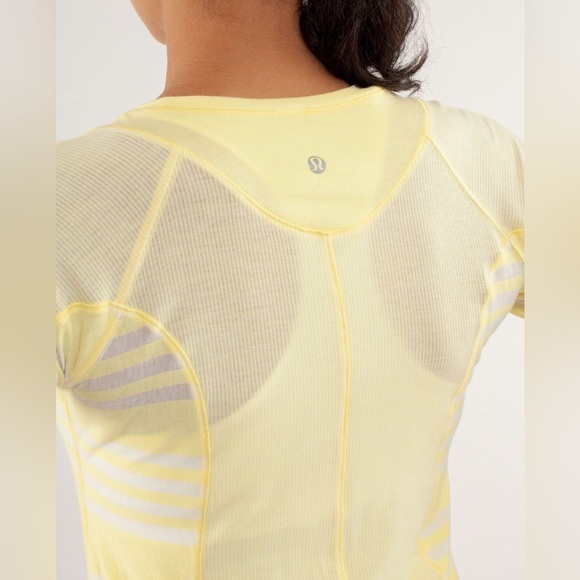 Lululemon Puri Tee Short Sleeve
Tonka Stripe Mellow Lemon / Mellow Lemon Sz 6 - Picture 3 of 8